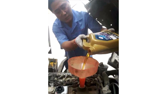 汽車保養(yǎng)只換機(jī)油嗎？